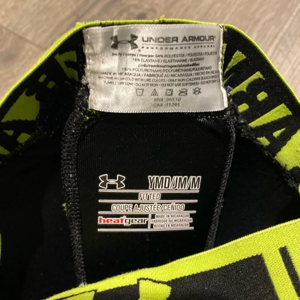 Under Armour Football padded girdle size Youth medium gameday EUC black green UA
